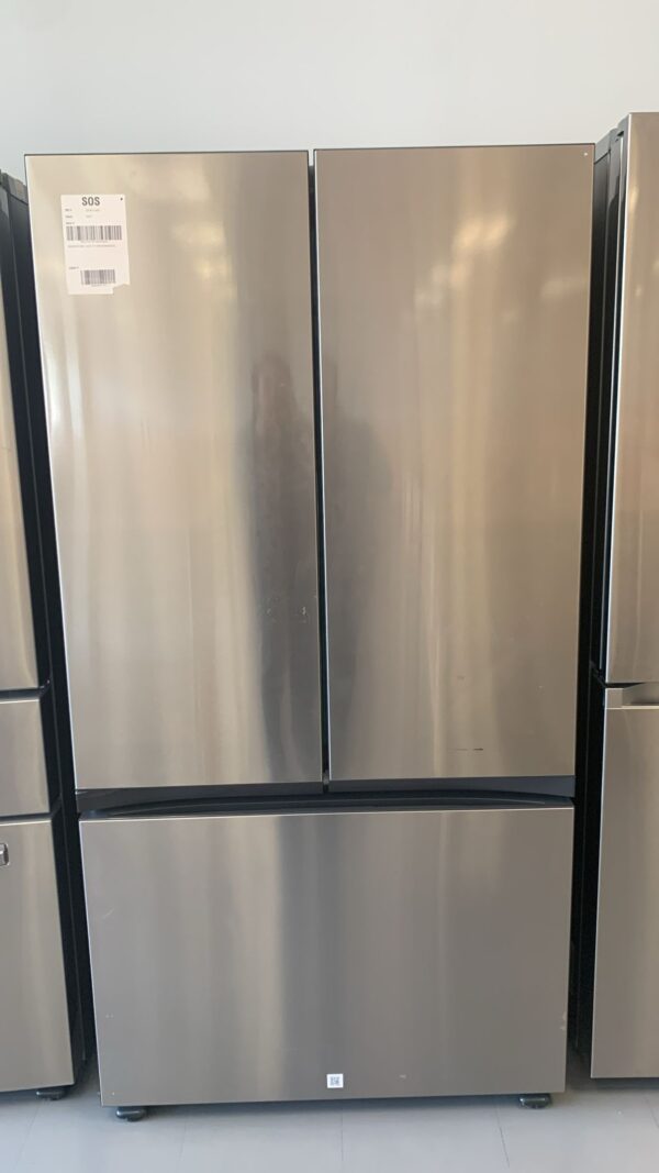 Refrigerator Samsung $969